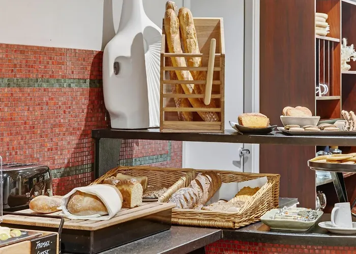 Hotel The One Alma Paris